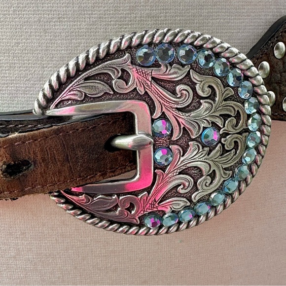 Ariat Women’s Handcrafted Brown Leather Belt Limited Edition Rhinestone Buckle - Picture 8 of 15